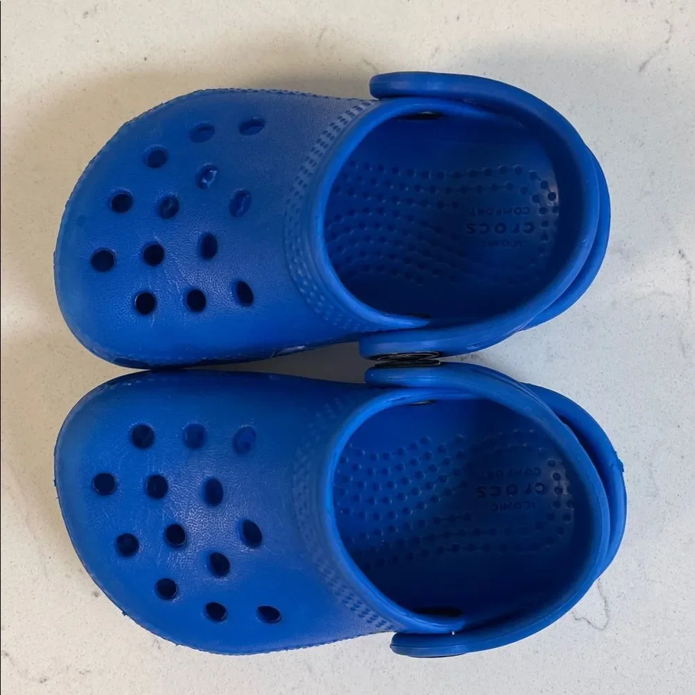 Toddler CROCS LITTLES™ CLOGS Size 4 Blue